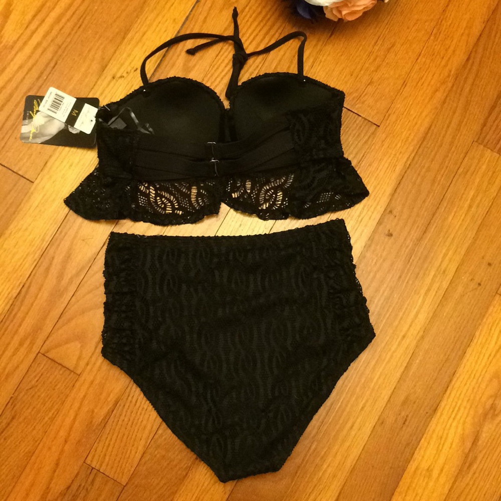 Marilyn Monroe lace halter bikini 2pc set - Picture 5 of 8